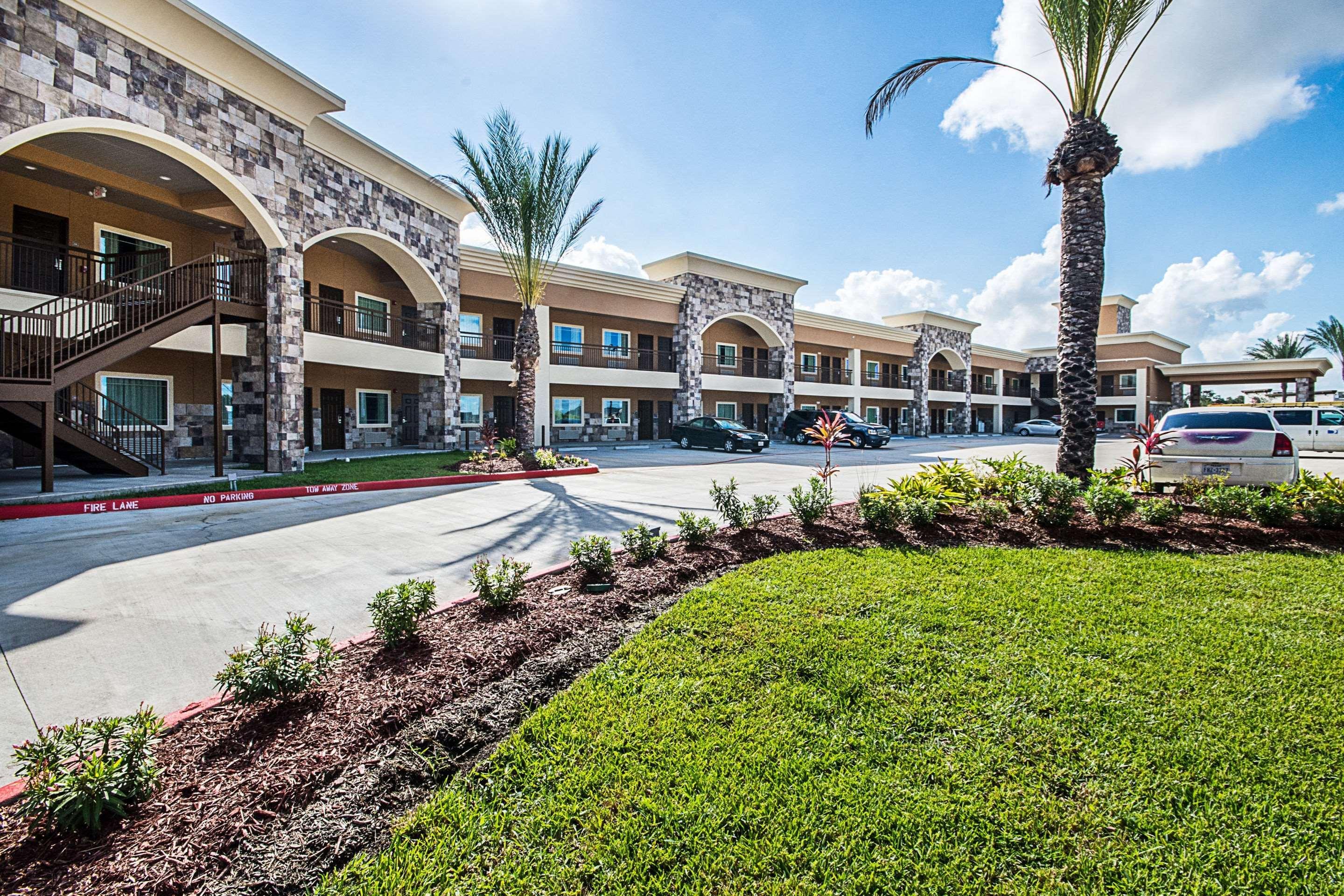 Econo Lodge Inn & Suites Houston Nw-Cy-Fair Jersey Village Екстер'єр фото