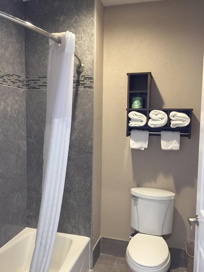 Econo Lodge Inn & Suites Houston Nw-Cy-Fair Jersey Village Екстер'єр фото